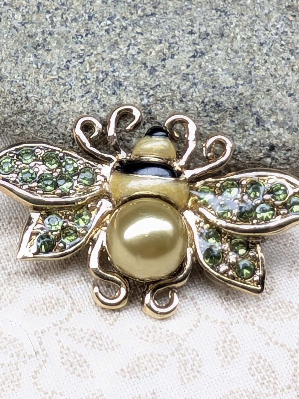 Liz Claiborne Vintage Gold Bee Brooch with Green Crystal Wings